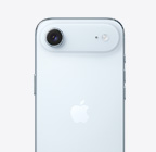 天藍色 iPhone Air 的機身背面，融合相機系統擴展平台在最上方。